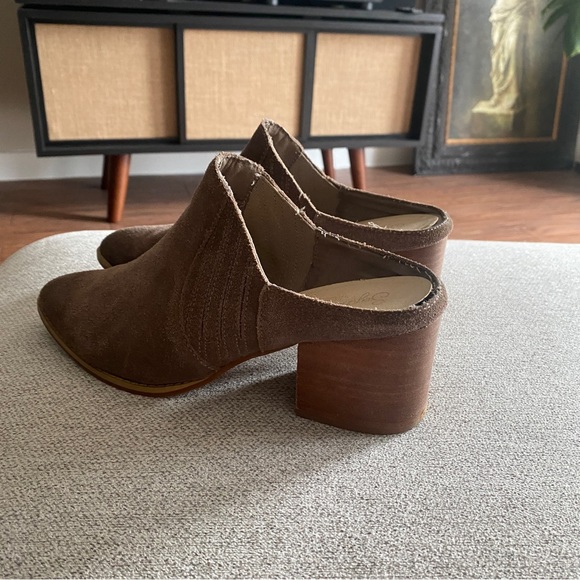 Taupe Suede Mules | Seychelles - Picture 3 of 7